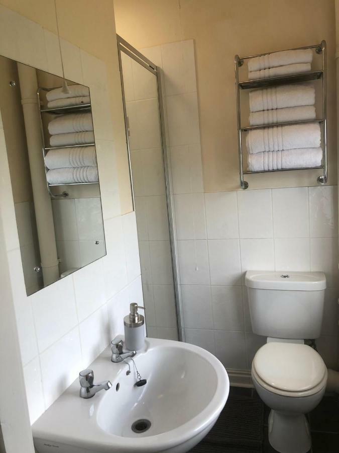 Moorhouse Farm Flat Apartment Телфорд Екстериор снимка